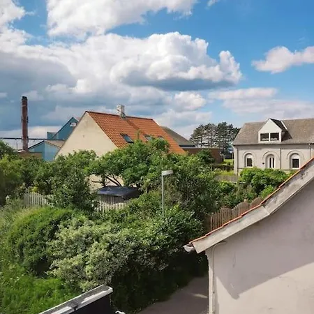 Cozy House With 3 Bedrooms On The Sea Coast 阿森斯